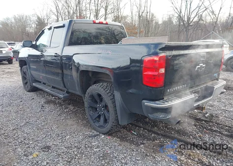 2015 Chevrolet Silverado 1500 2Lt z USA, uszkodzony, nr VIN 1GCVKREC4FZ265225